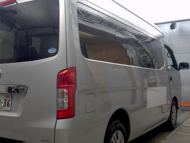 NISSAN NV350 CARAVAN