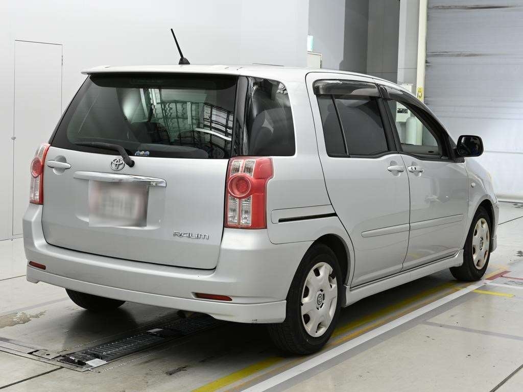 TOYOTA RAUM