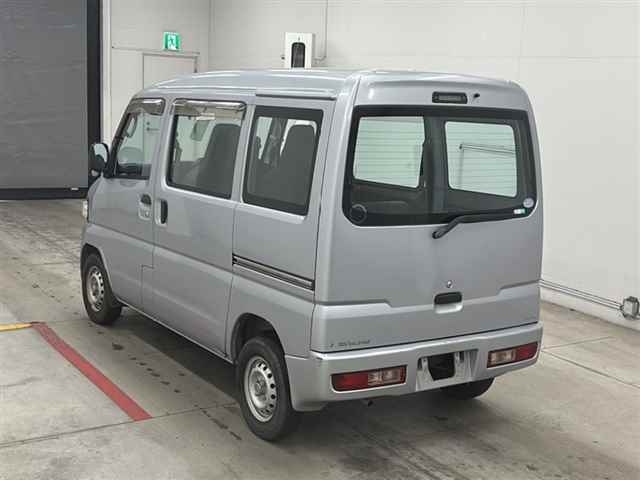 MITSUBISHI MINICAB