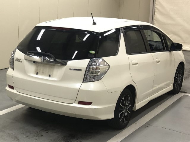 HONDA FIT SHUTTLE