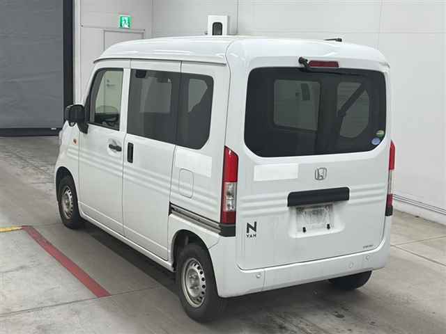 HONDA N-VAN