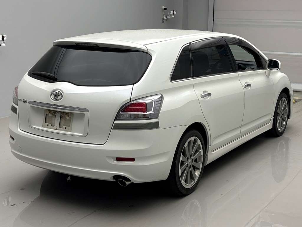TOYOTA MARK X ZIO