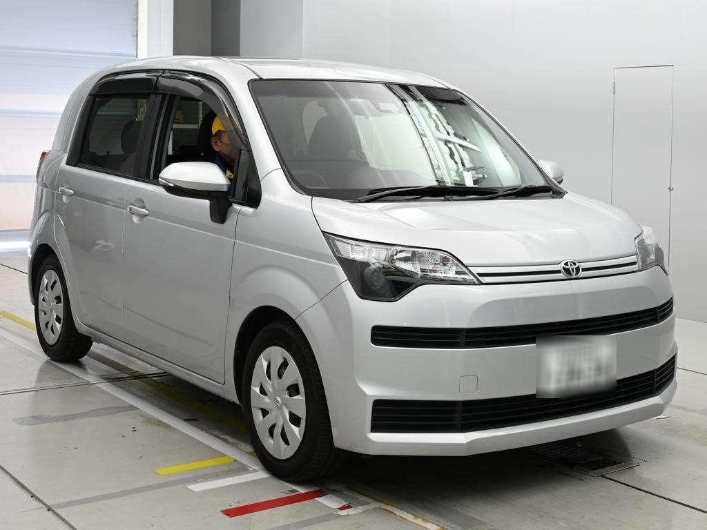 TOYOTA SPADE