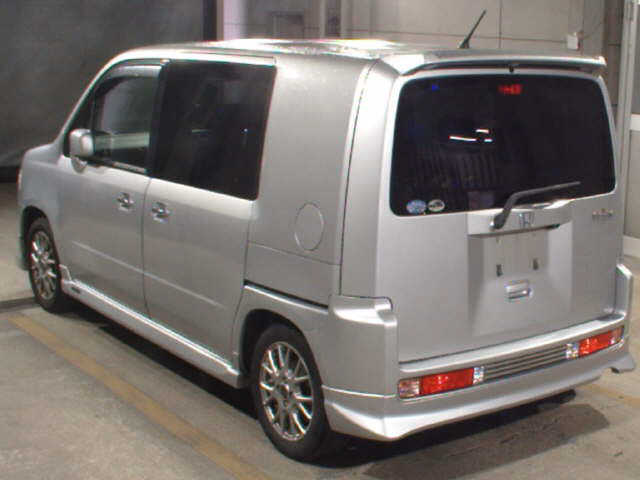 HONDA MOBILIO SPIKE