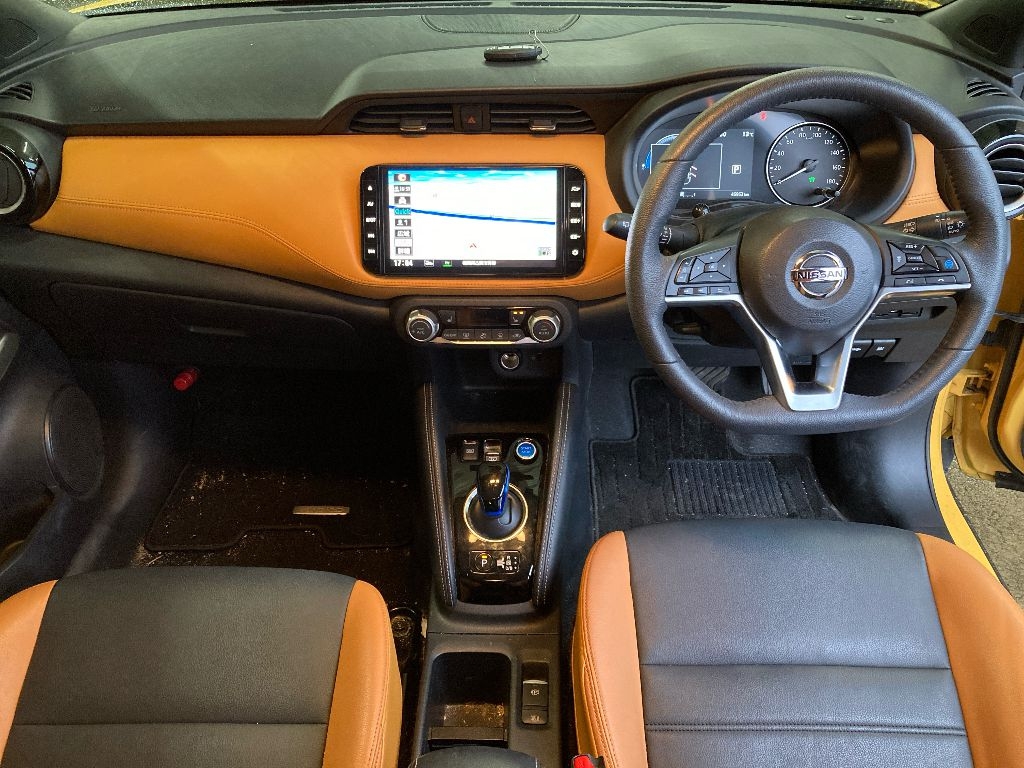 NISSAN KICKS