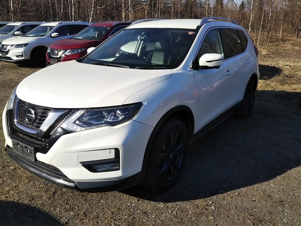 NISSAN X-TRAIL