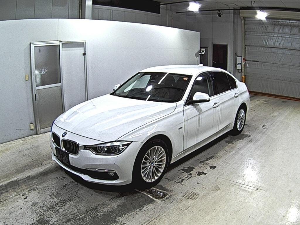 BMW 3-SERIES