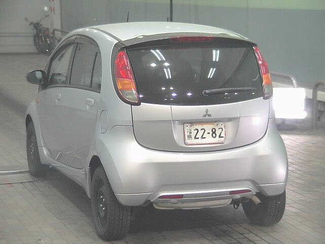 MITSUBISHI I