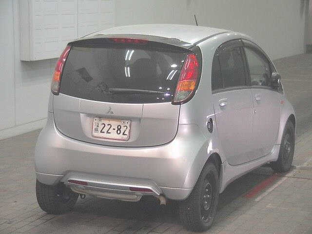 MITSUBISHI I