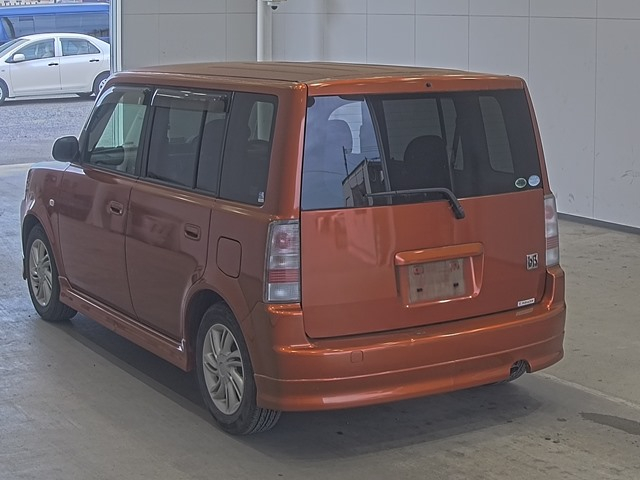 TOYOTA BB