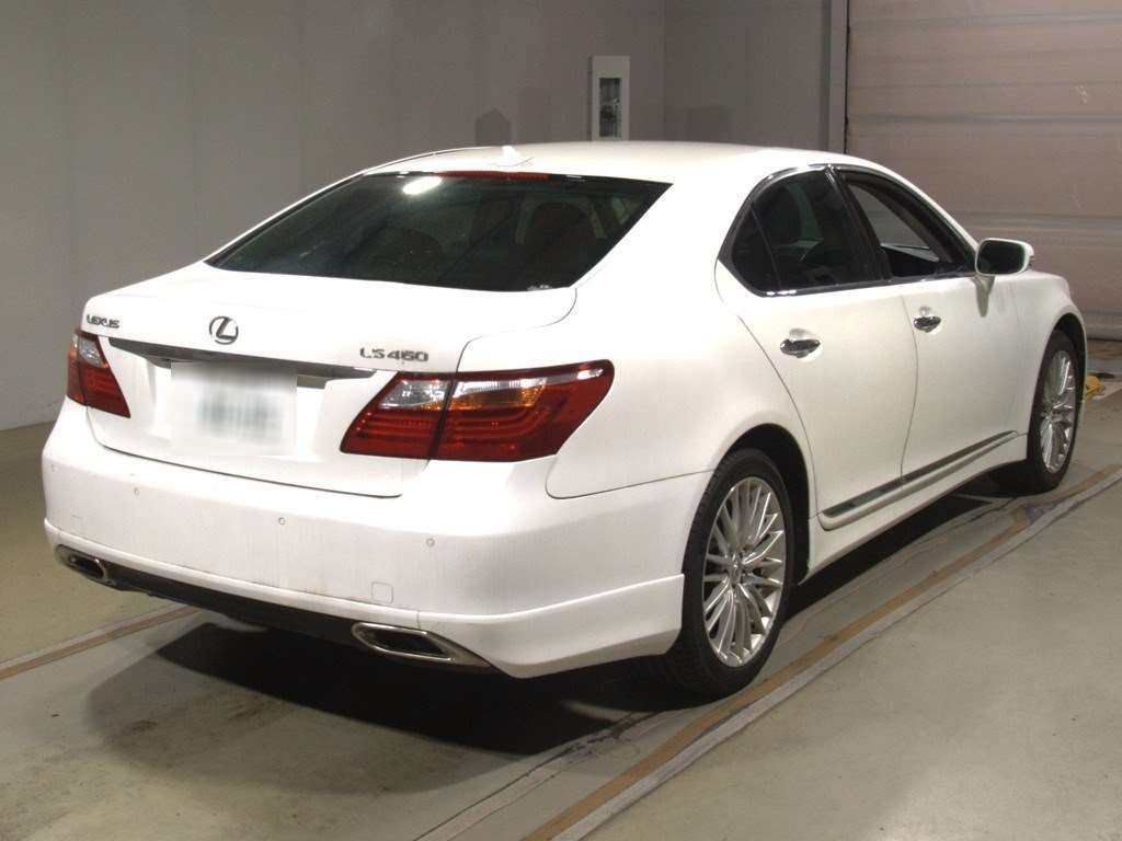 LEXUS LS460