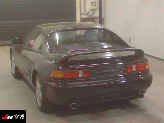 TOYOTA MR2