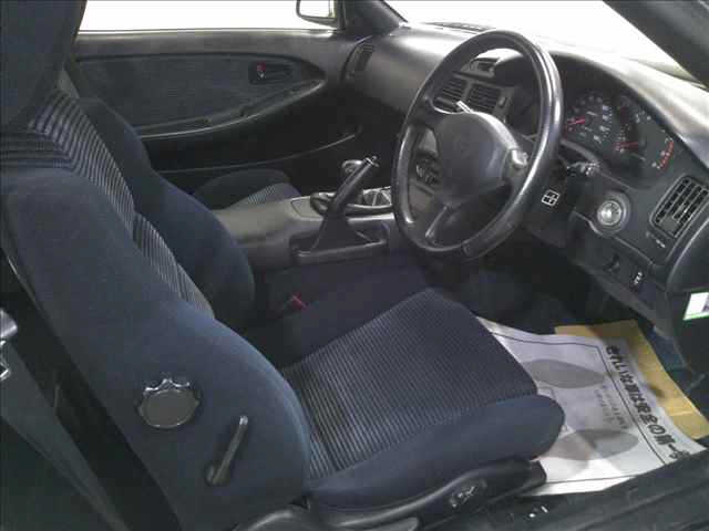 TOYOTA MR2