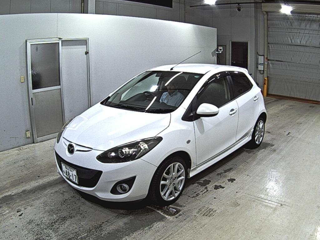 MAZDA DEMIO