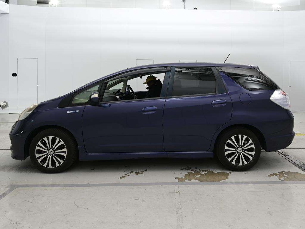 HONDA FIT SHUTTLE