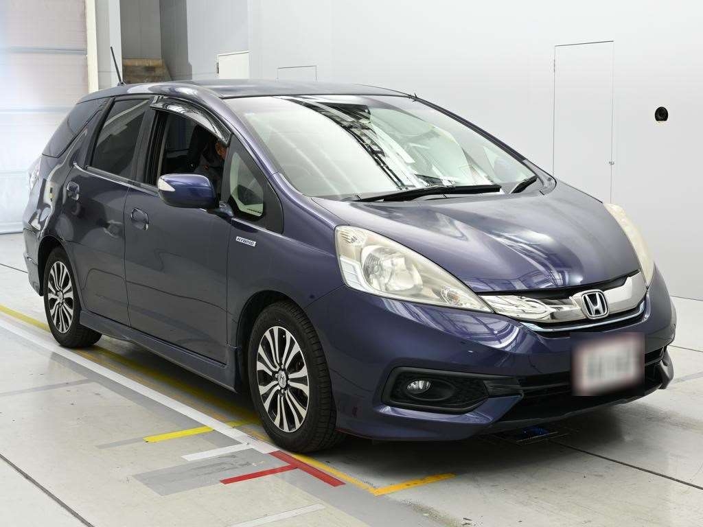 HONDA FIT SHUTTLE