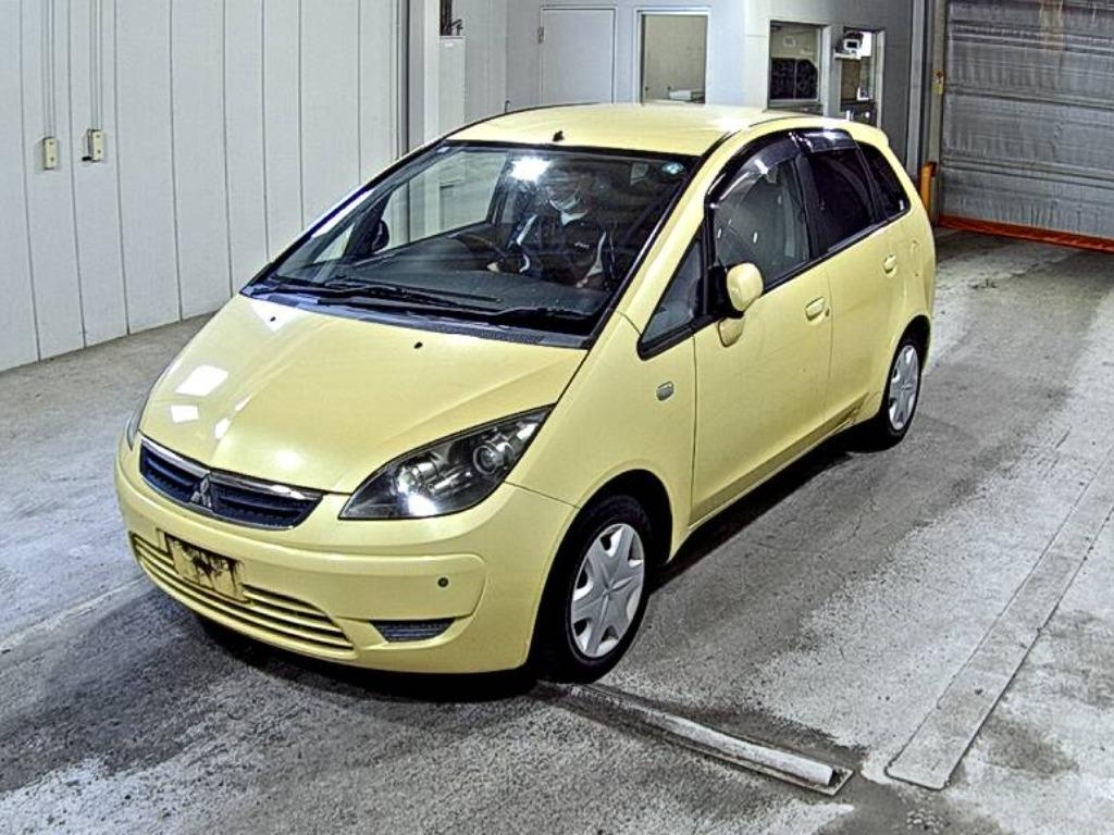 MITSUBISHI COLT PLUS