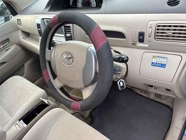 TOYOTA RAUM