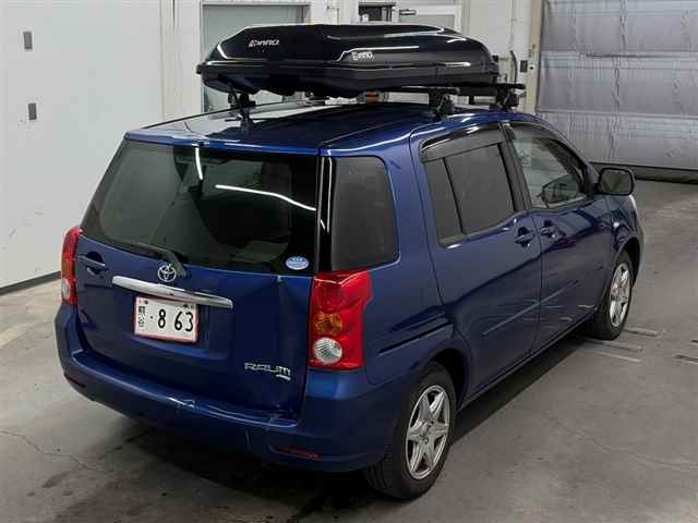 TOYOTA RAUM