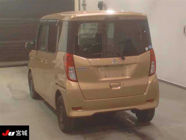 MITSUBISHI EK SPACE