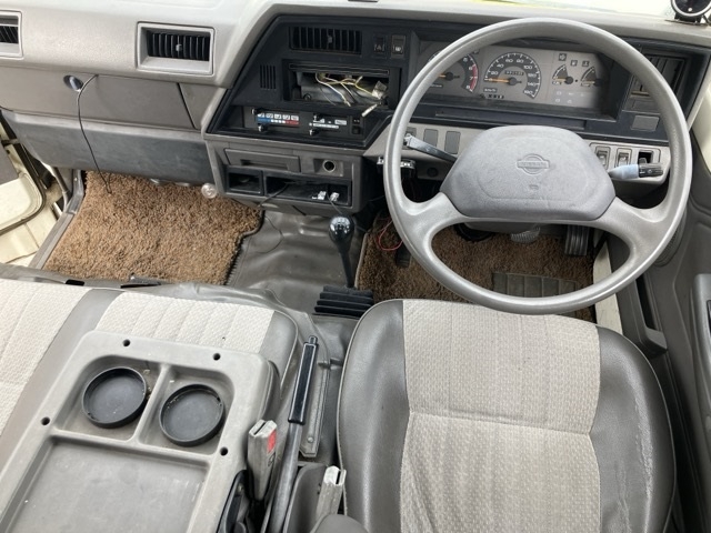 NISSAN HOMY