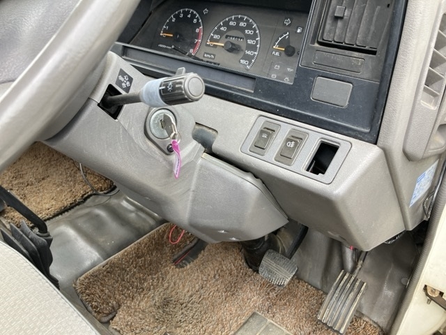 NISSAN HOMY