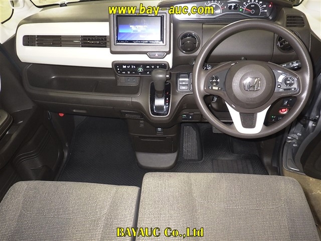 HONDA N-BOX
