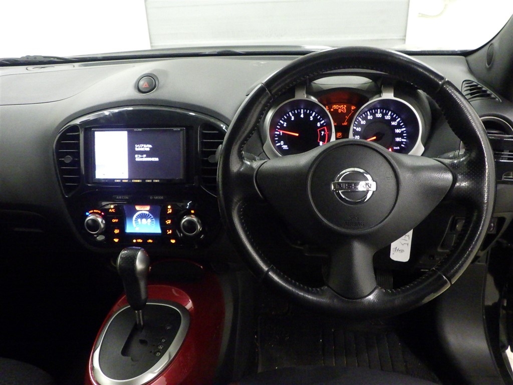 NISSAN JUKE