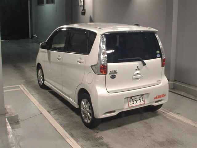 MITSUBISHI EK CUSTOM