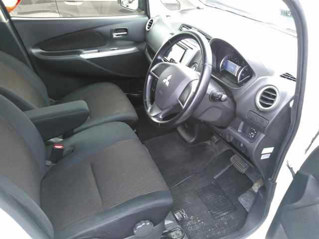MITSUBISHI EK CUSTOM