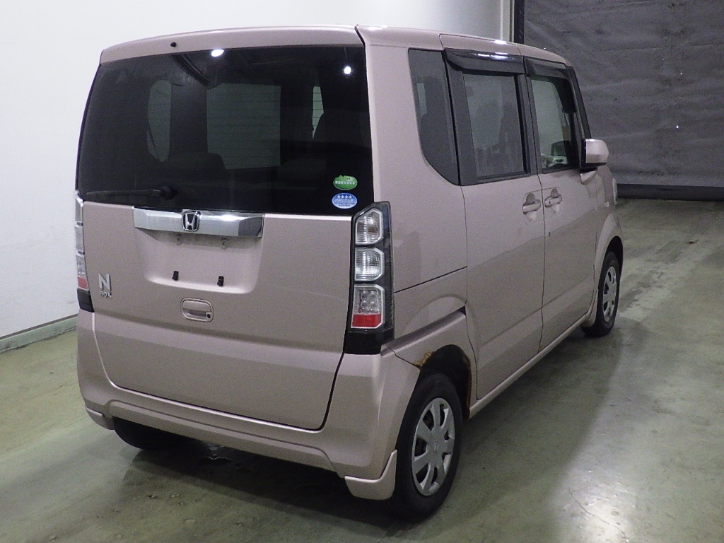 HONDA N-BOX