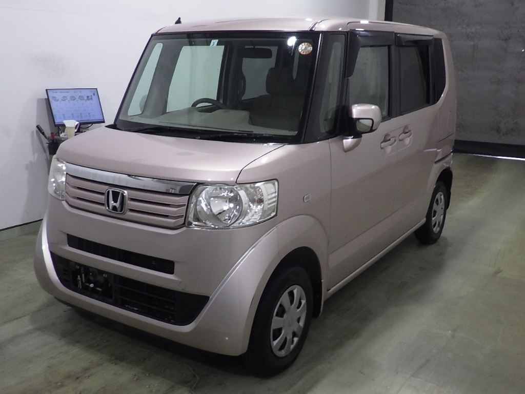 HONDA N-BOX