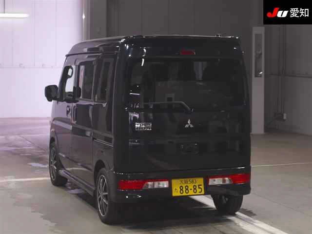 MITSUBISHI TOWN BOX