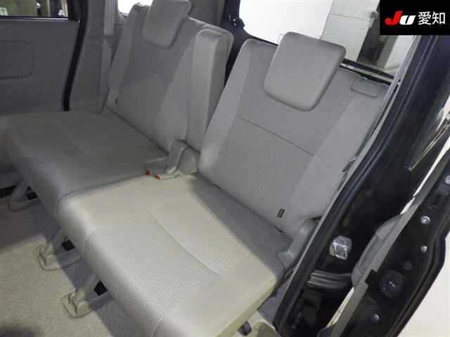 MITSUBISHI TOWN BOX