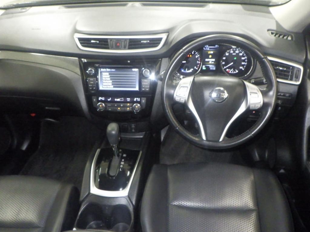 NISSAN X-TRAIL