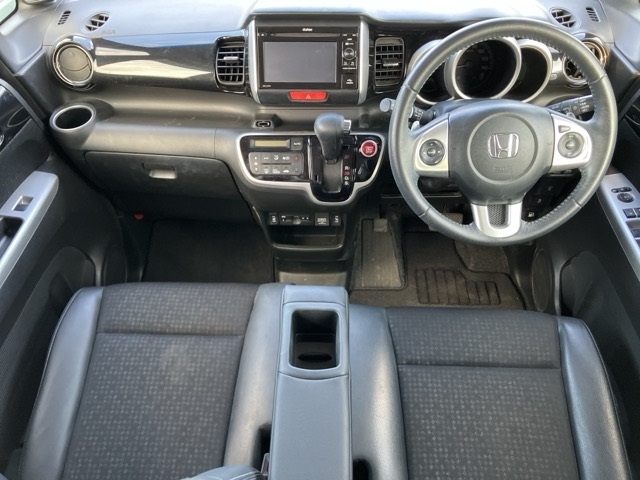 HONDA N-BOX+