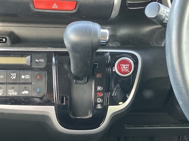 HONDA N-BOX+