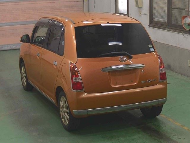 DAIHATSU MIRA GINO