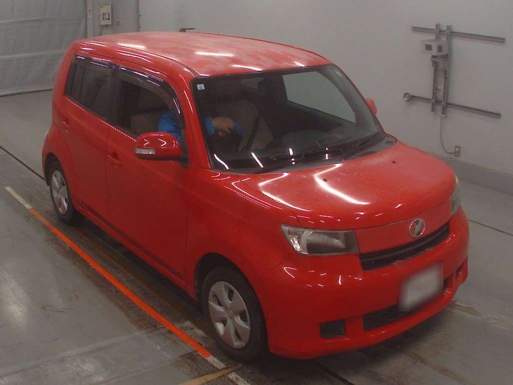 TOYOTA BB