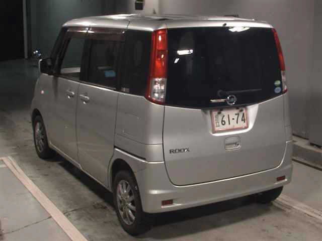 NISSAN ROOX