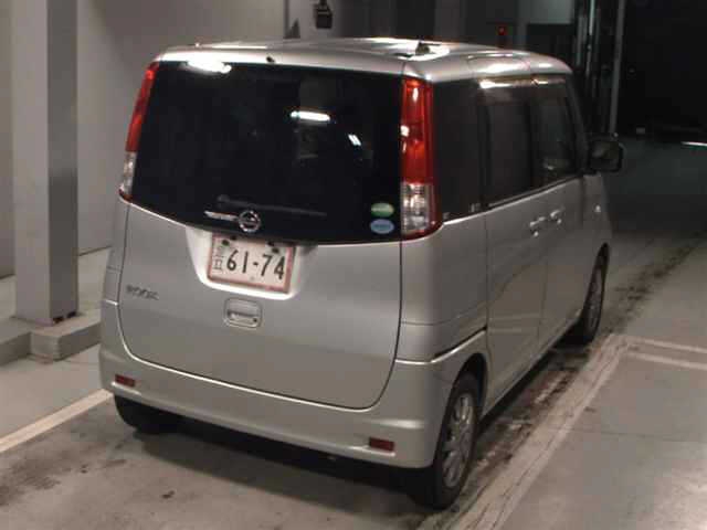NISSAN ROOX