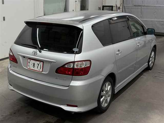 TOYOTA IPSUM