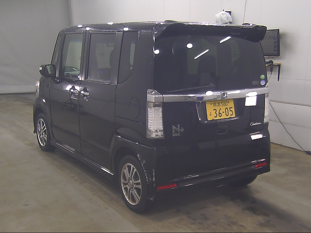 HONDA N-BOX+