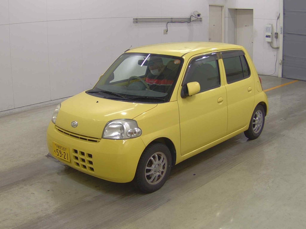 DAIHATSU ESSE