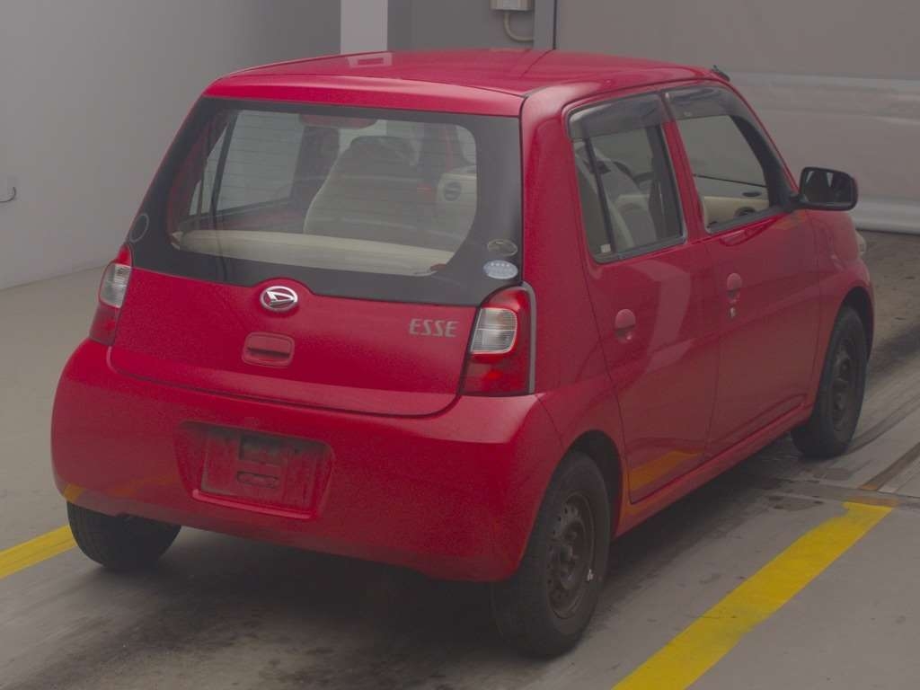 DAIHATSU ESSE