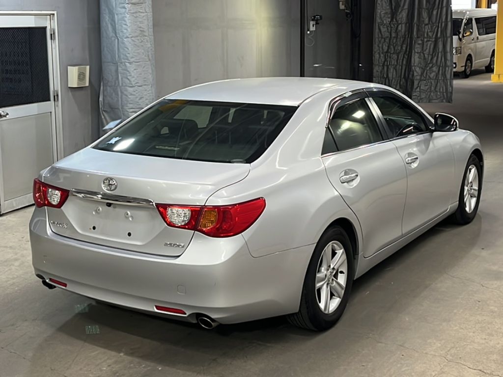 TOYOTA MARK X