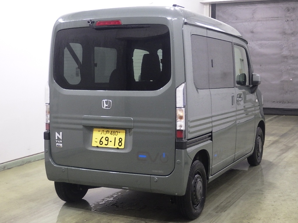 HONDA N-VAN