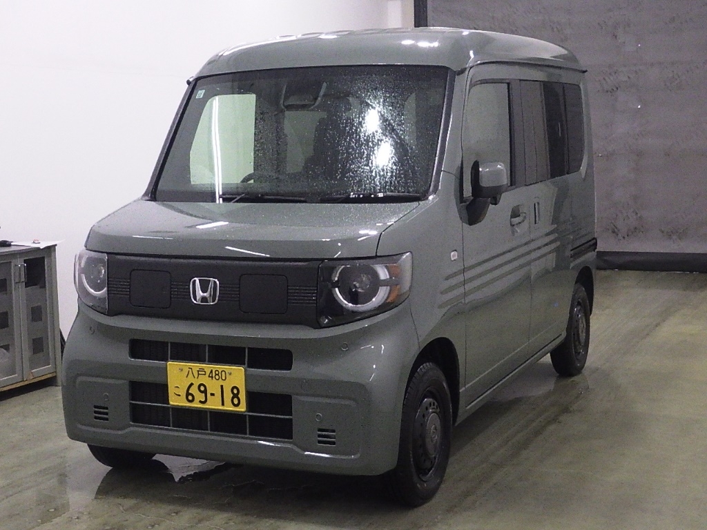 HONDA N-VAN