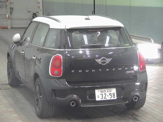 MINI CROSSOVER