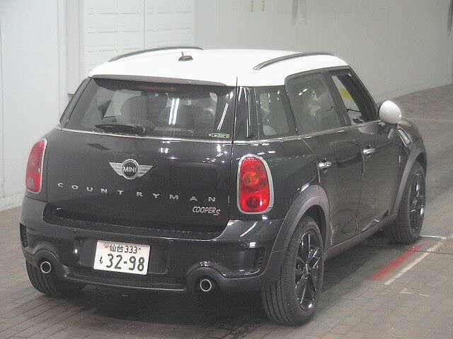 MINI CROSSOVER